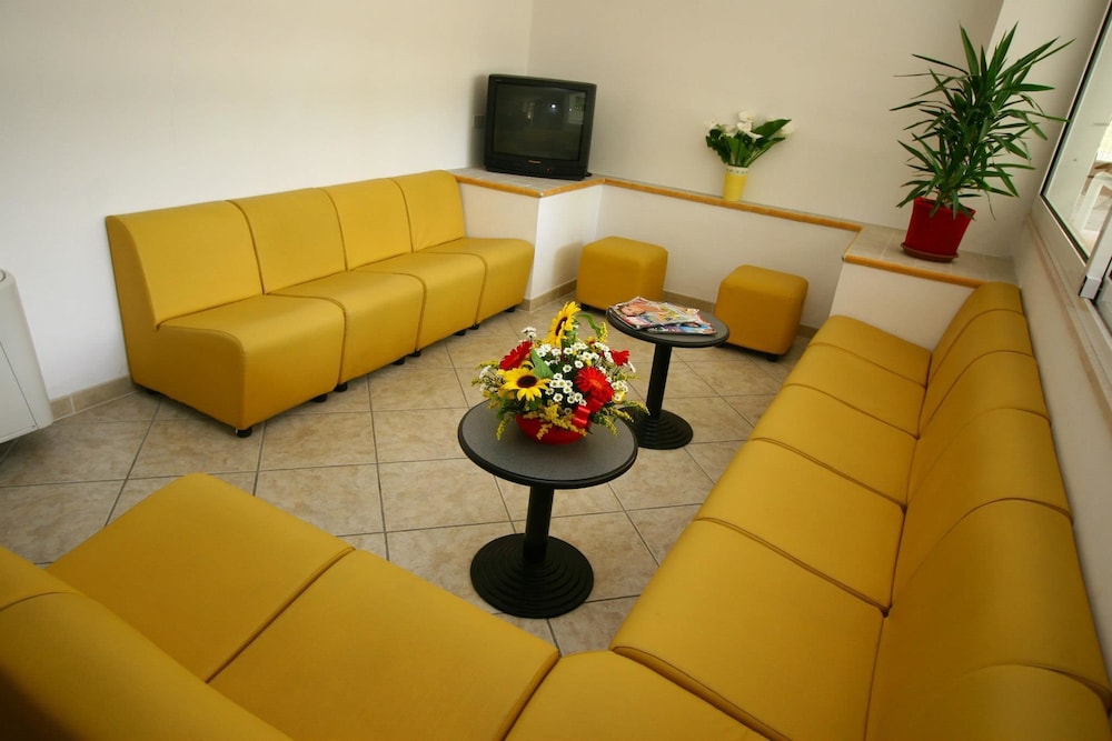 Hotel Villa Isola — Rimini