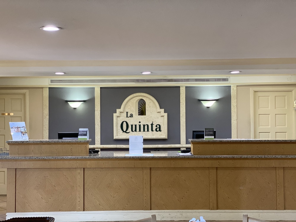 La Quinta Inn by Wyndham Tyler - photo 3