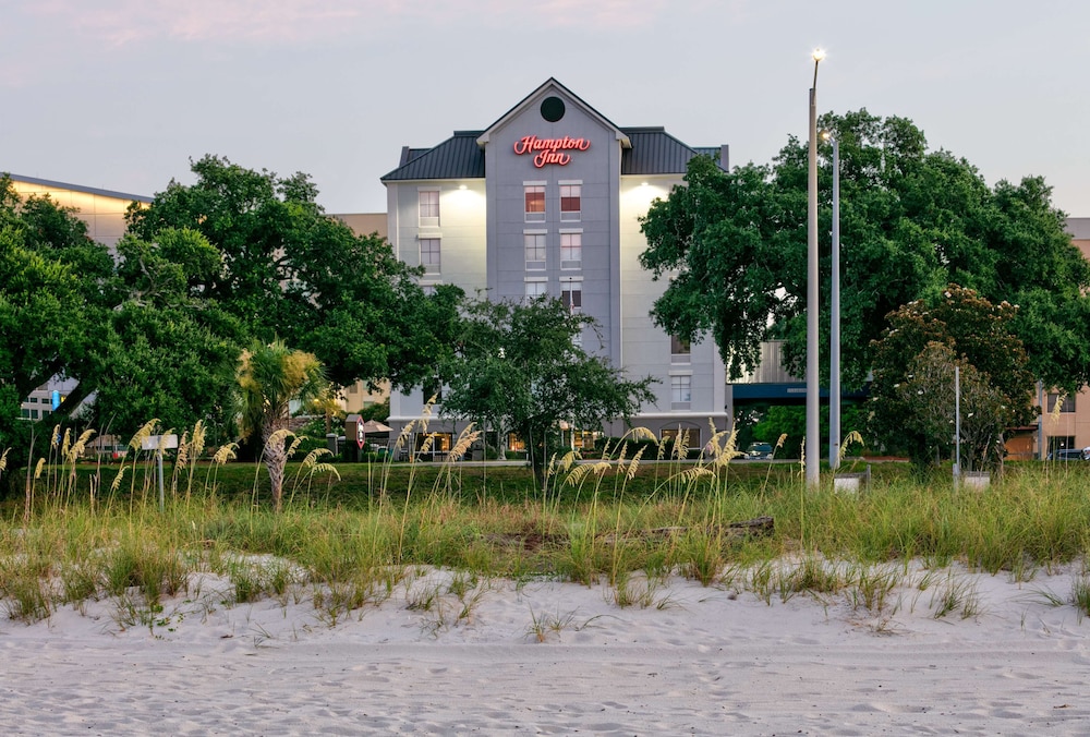 Hampton Inn Biloxi - photo 47