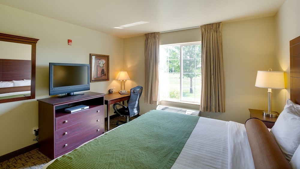 Cobblestone Inn & Suites Durand - photo 15