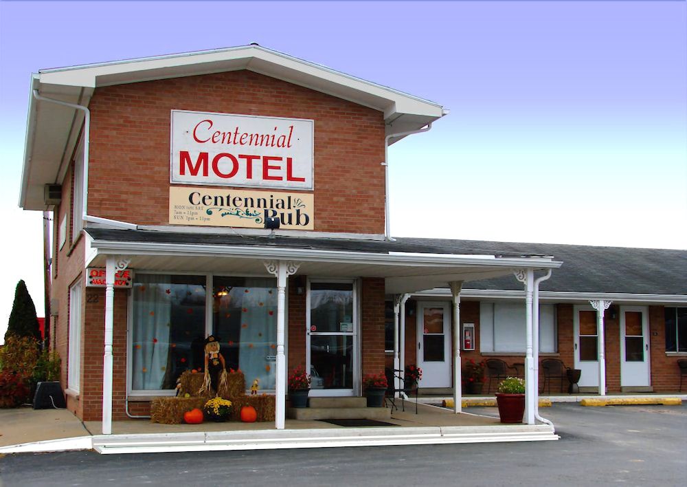 Centennial Motel - photo 8