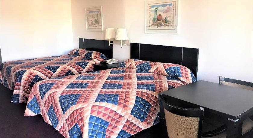 American Inn & Suites