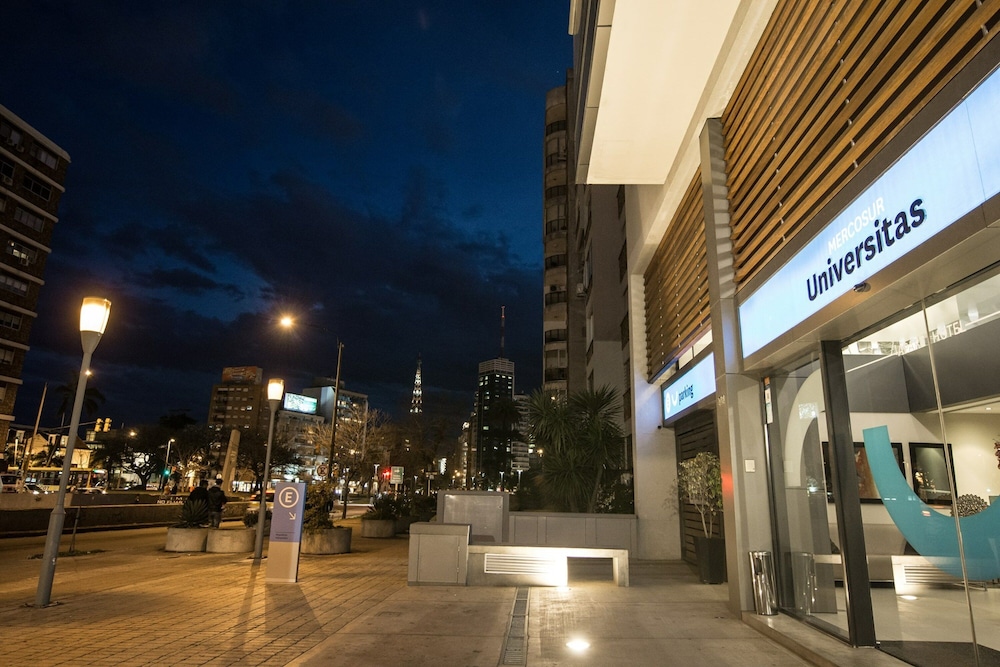 Mercosur Universitas — 4-Star Luxury Hotel in Montevideo, Uruguay