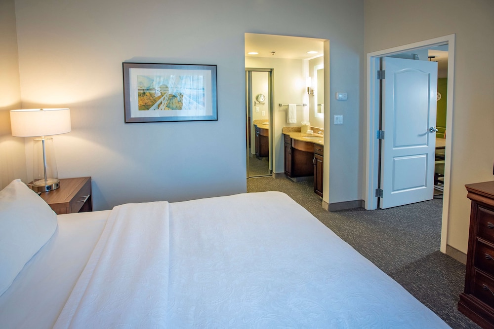 Homewood Suites by Hilton Pensacola Arpt - photo 12