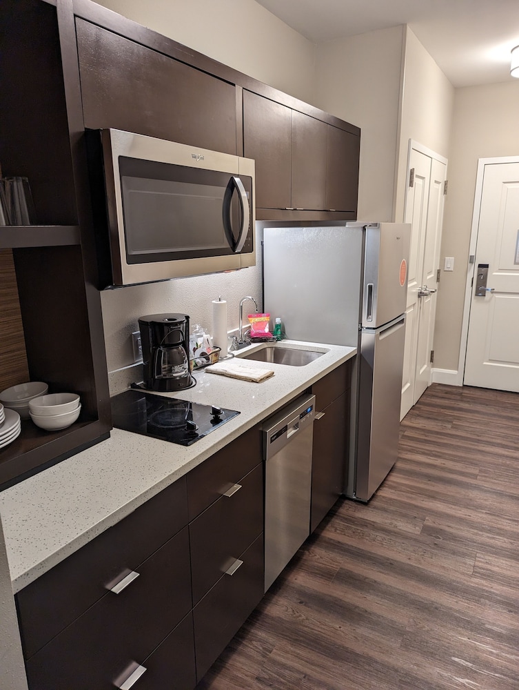 TownePlace Suites Columbia West Lexington - photo 40