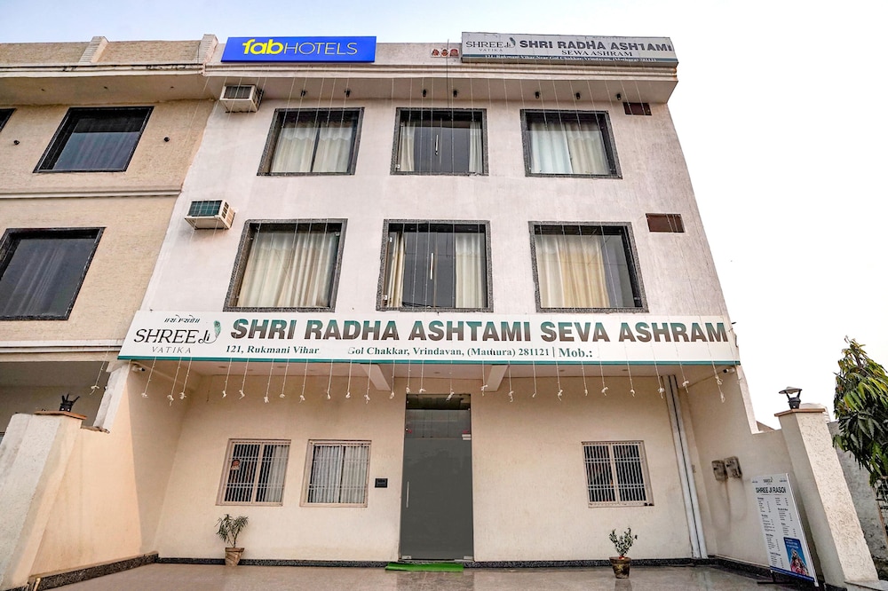 Fabhotel Shree Radha Ashtami Seva Ashram in Mathura, India