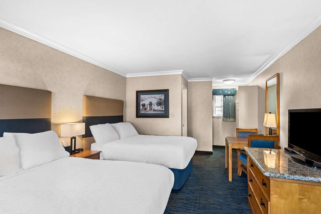 Best Western University Lodge - photo 15