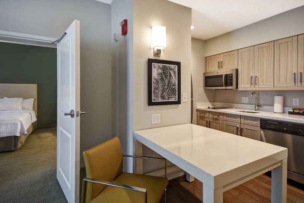 Homewood Suites by Hilton Greenville Downtown - photo 9