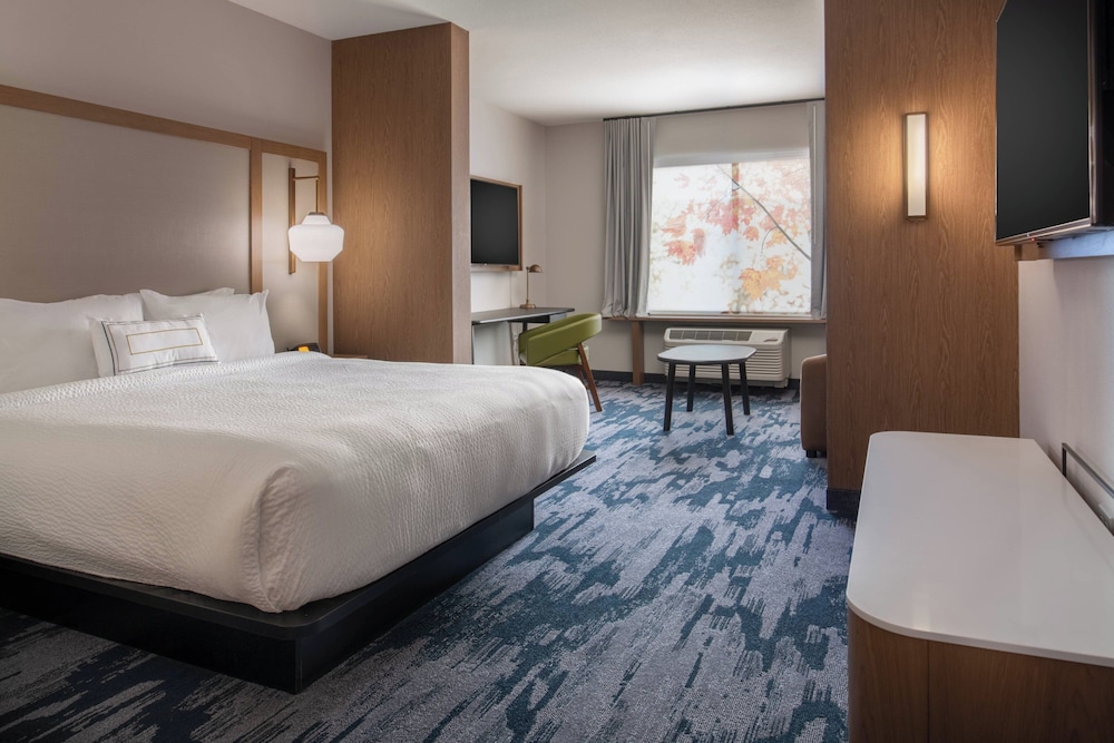 Fairfield Inn & Suites by Marriott Wenatchee - photo 10