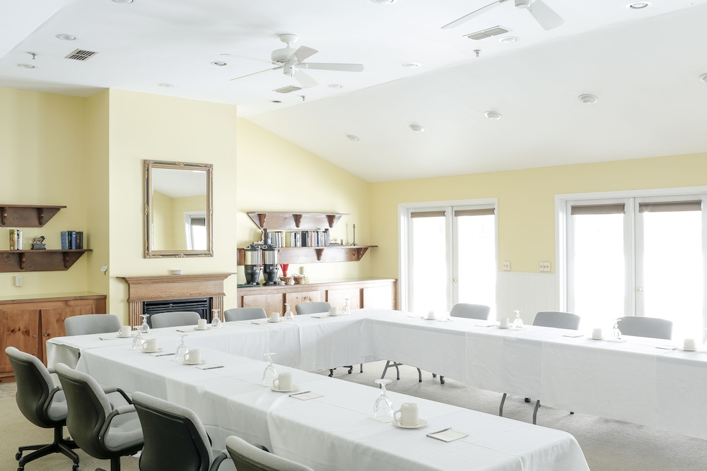 Delamater Inn - photo 102