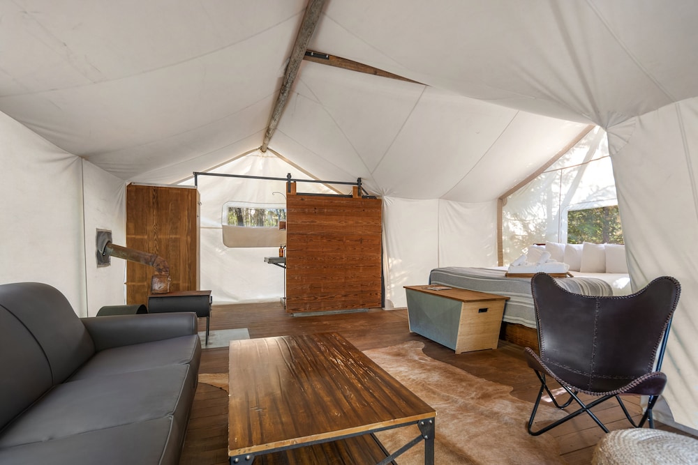 Under Canvas Glacier - photo 29
