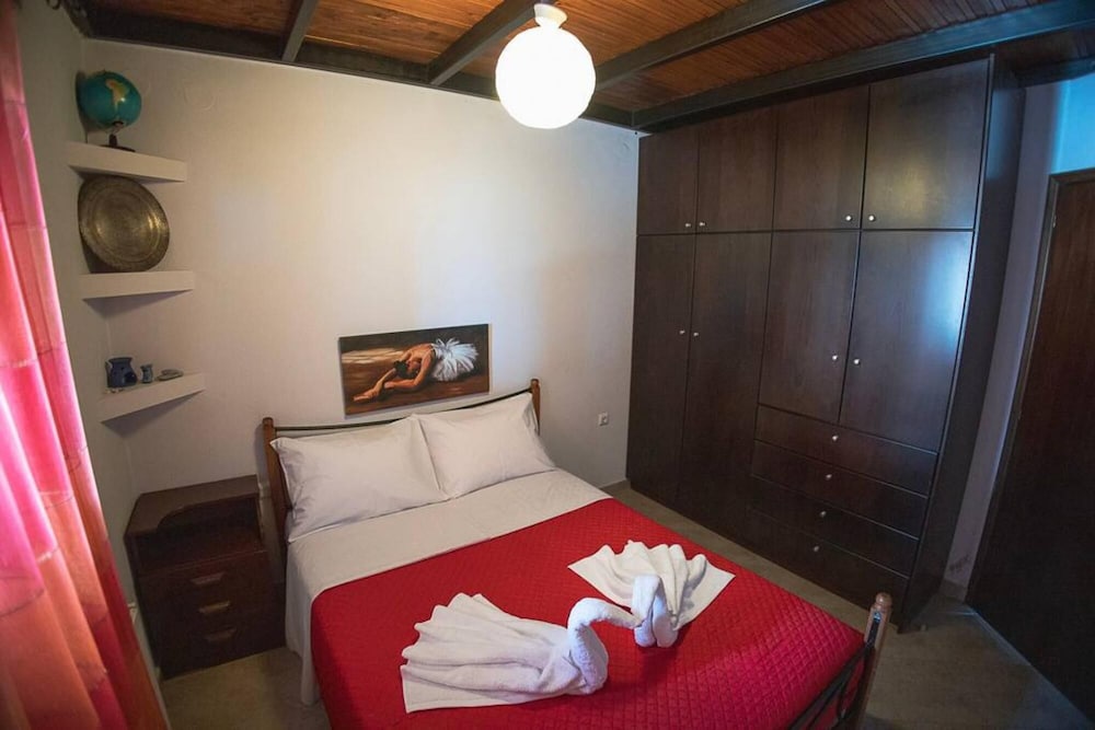Foula House in Magnisia — Kato Lekhonia — photo 4