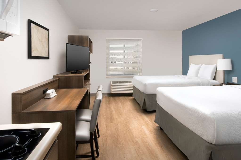 WoodSpring Suites Chicago Tinley Park - photo 16