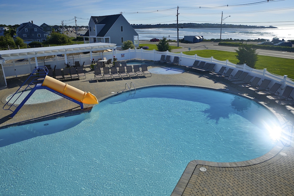 Anchorage Inn and Resort in York Beach, United States