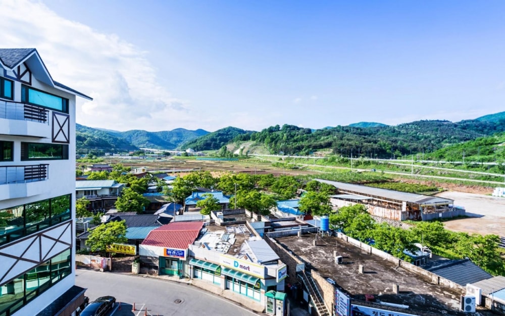 Benikea Cheongdo Yongam Oncheon in Gyeongsan-Si, South Korea