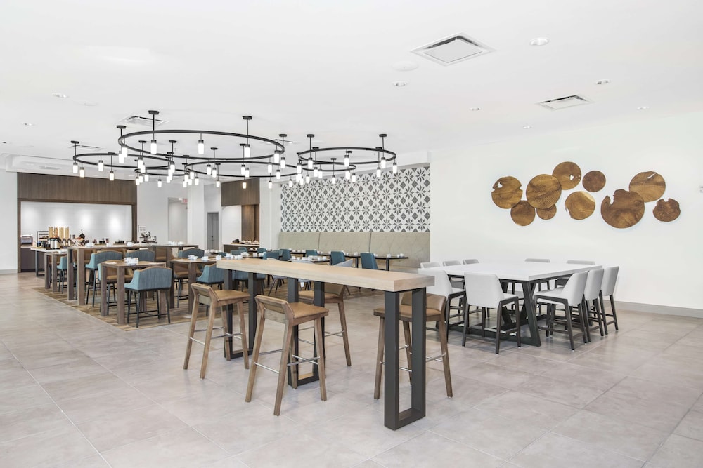 Hilton Garden Inn Harlingen Convention Center - photo 45