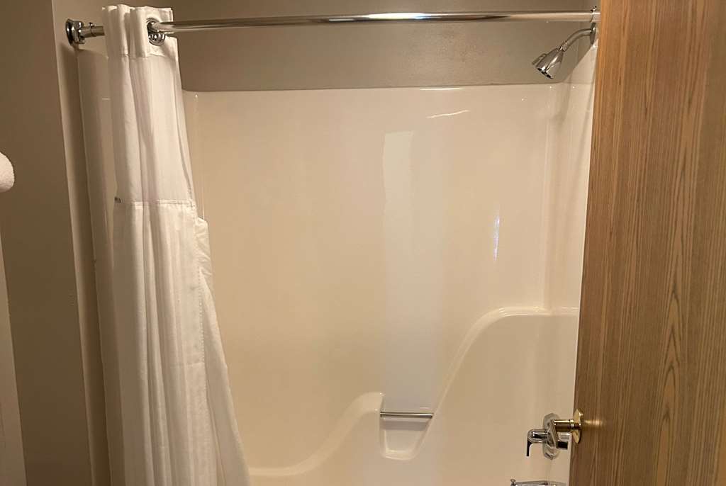 Wyndham Garden Madison Fitchburg - photo 21