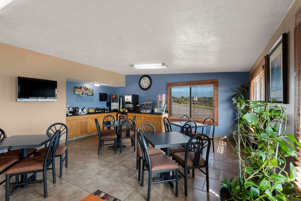 Days Inn by Wyndham Newton - photo 15