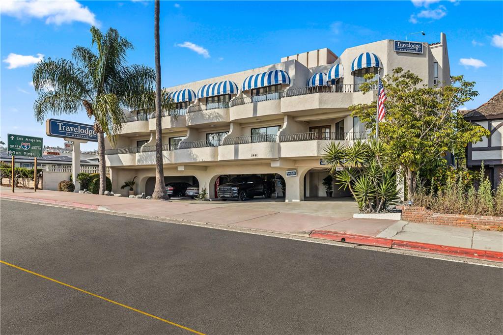 Travelodge by Wyndham San Clemente Beach - carbon neutral hotel in San Clemente