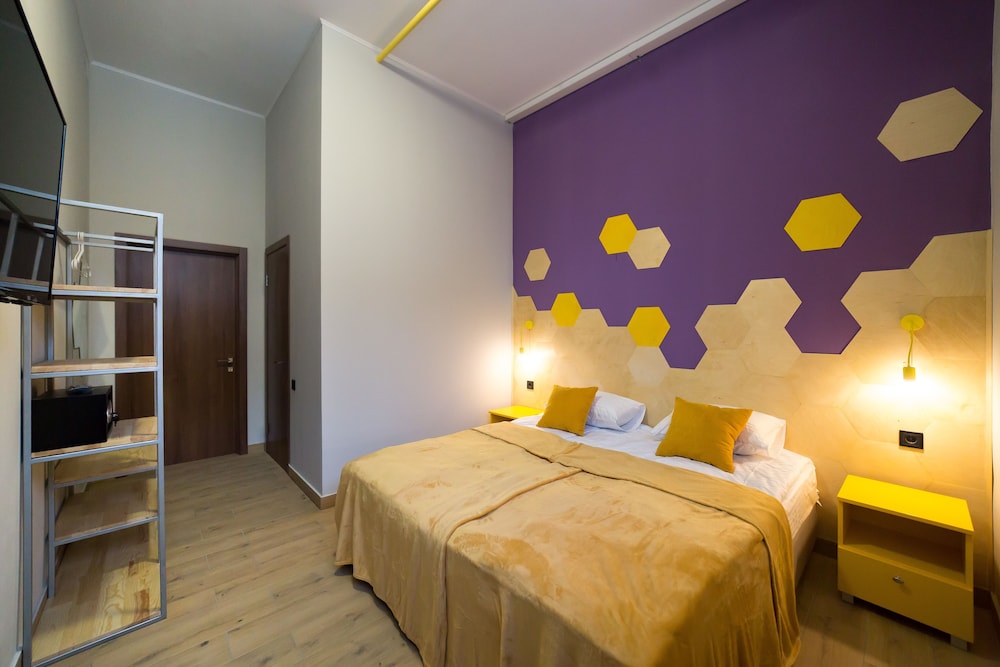 Hotel Bee Station Hostel - last minute hotel in Kyiv