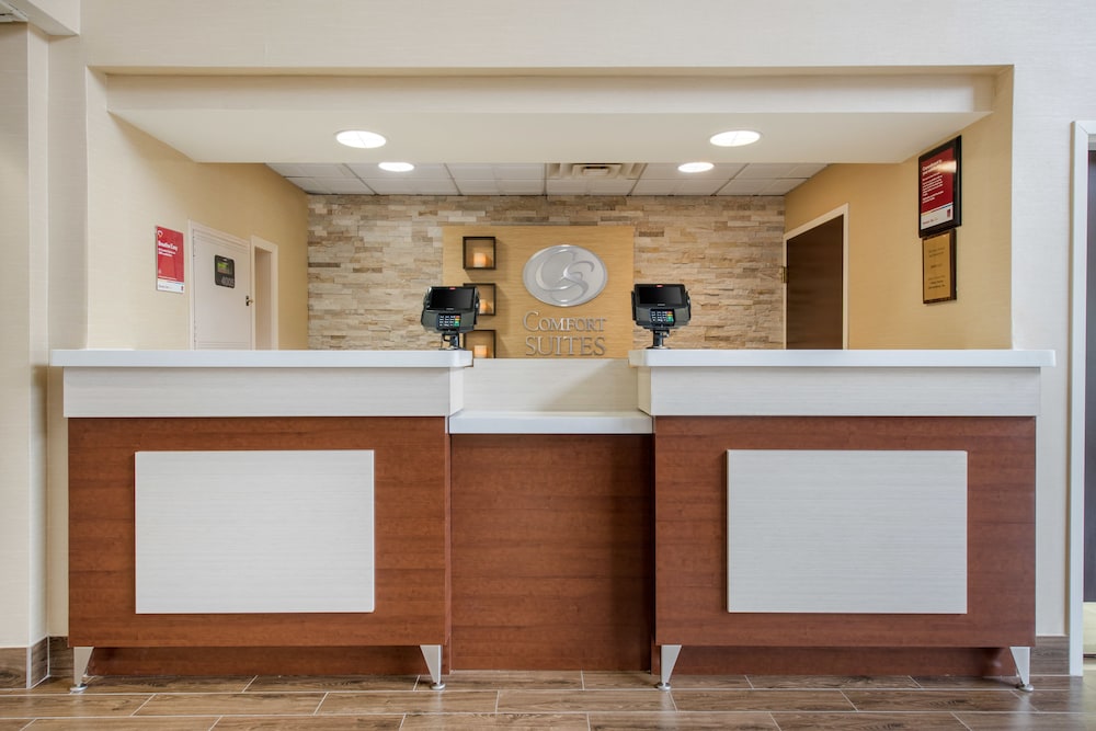 Comfort Suites Lafayette University Area - photo 10