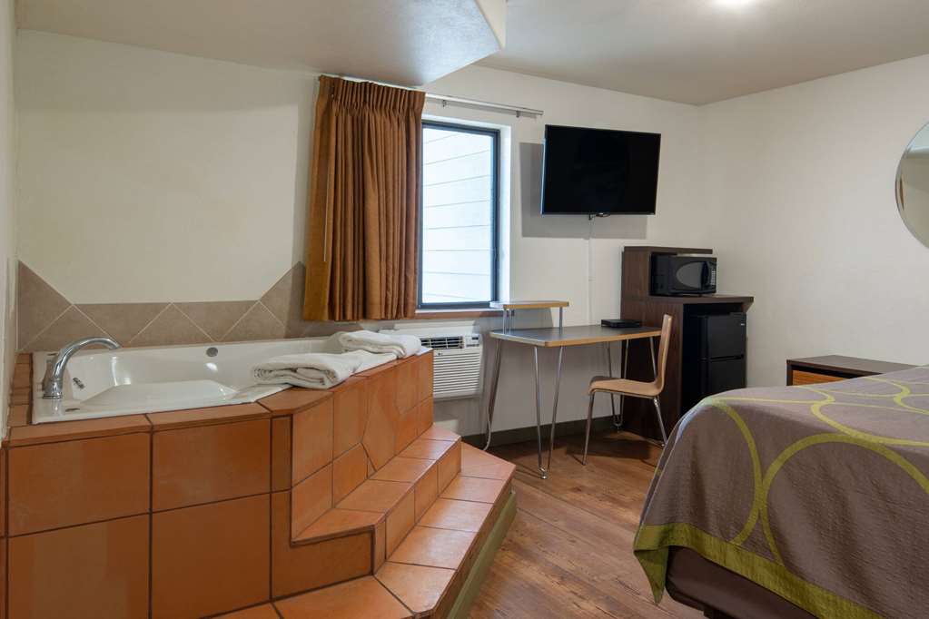 Super 8 by Wyndham Livingston Yellowstone - photo 36
