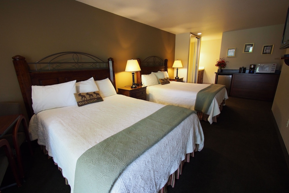 Redwood Garden Inn - photo 6