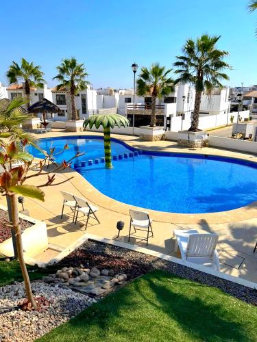 Excelente Casa en Zona de Cerritos en Frente a Alberca Azul Pacífico I — 4-Star Luxury Hotel in Mazatlan, Mexico