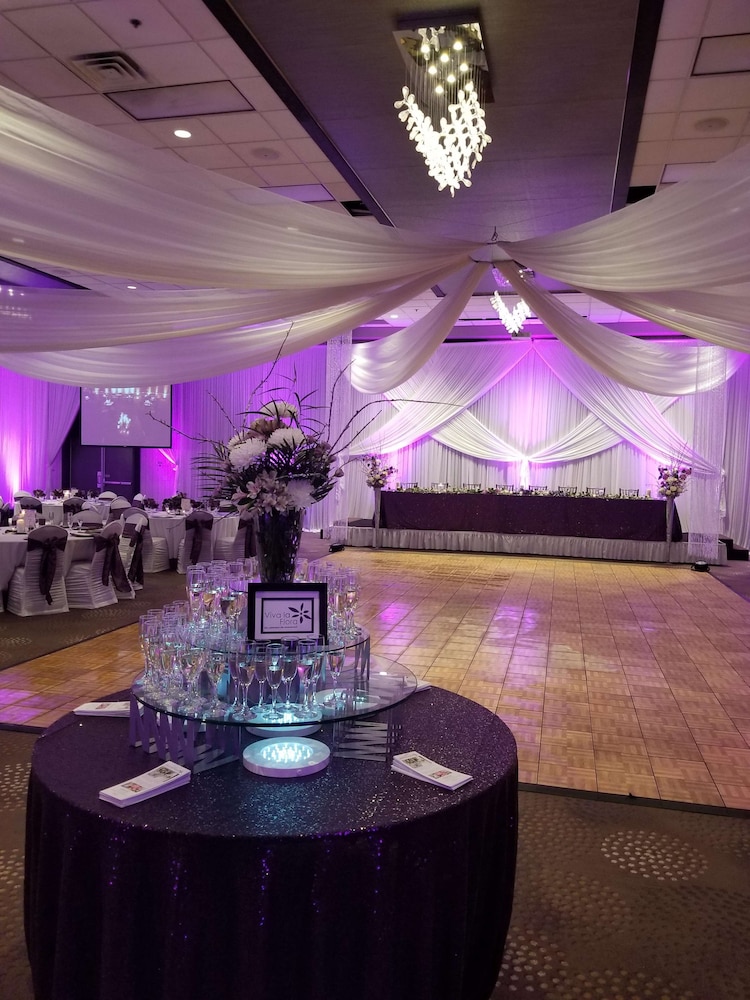 DoubleTree by Hilton Hotel Bloomington - photo 123