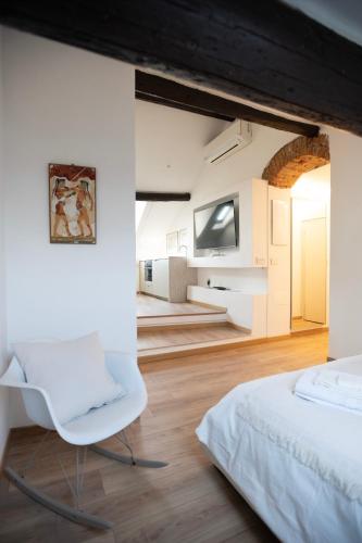 La Nuova Torretta Sui Navigli — 4-Star Luxury Hotel in Milan, Italy