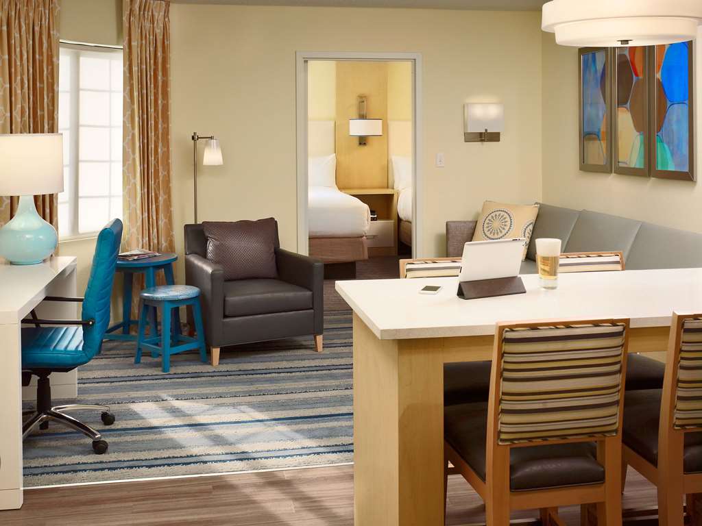 Sonesta ES Suites Auburn Hills Detroit - photo 13