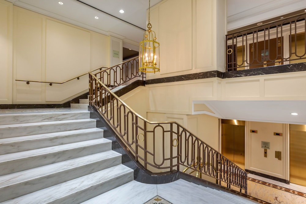 Omni Berkshire Place - photo 132