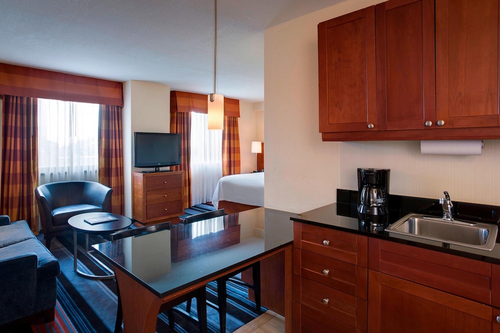 Residence Inn by Marriott New York Manhattan Times Square - photo 20