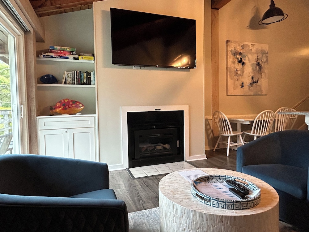 The Island Inn on Martha's Vineyard - photo 98