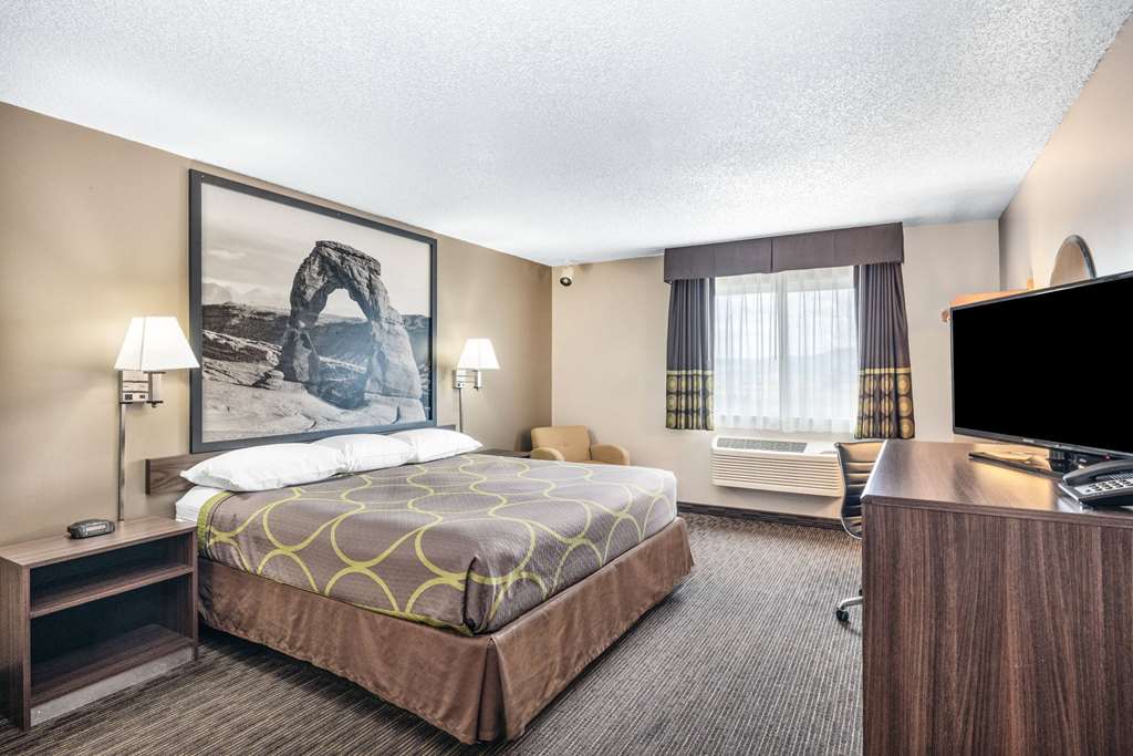 Super 8 by Wyndham Richfield UT - photo 20