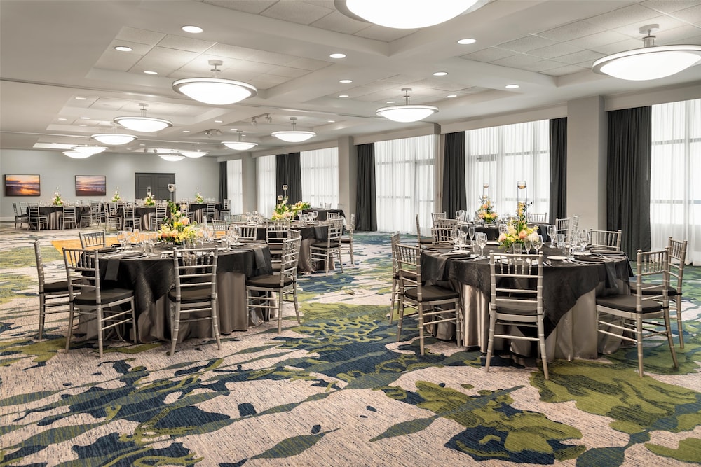 Embassy Suites by Hilton Fort Myers Estero - photo 59