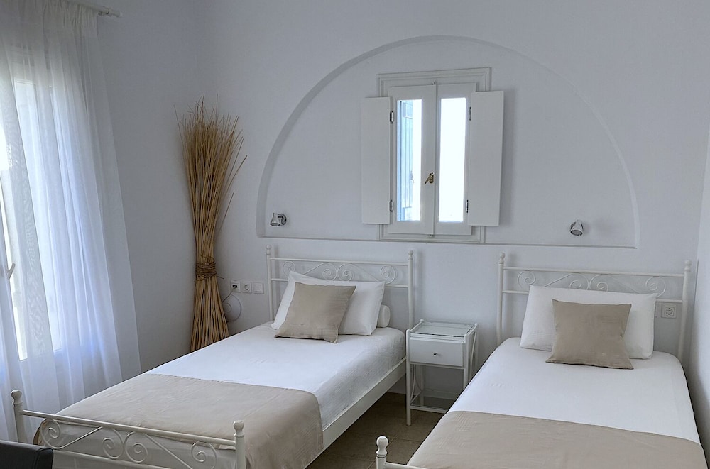 Antiparos View — Antiparos — photo 4