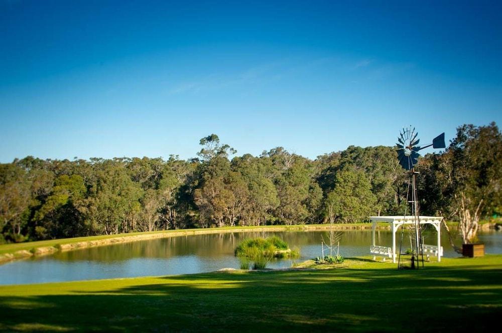 Woodstone Cottages in Dunsborough, Australia