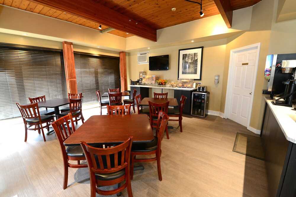 Saskatoon Thriftlodge