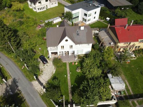 Oti Guesthouse