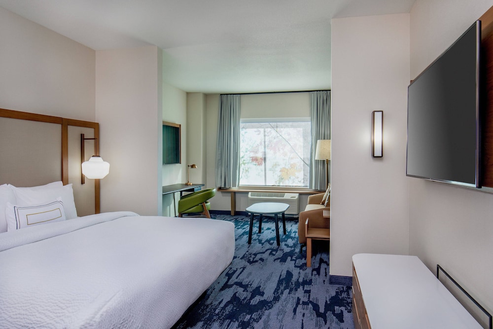 Fairfield Inn & Suites by Marriott McPherson - photo 38