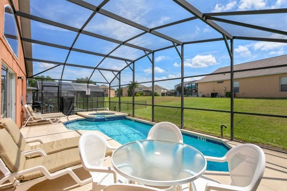Emerald Island Resort 4 bed 3 Bath With Pool spa - photo 24