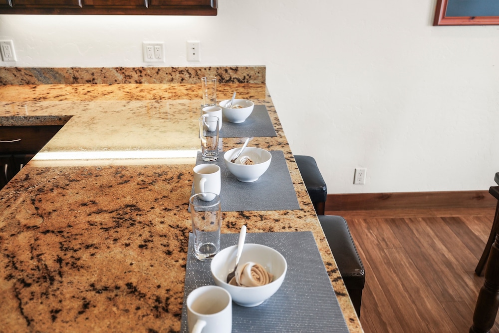 Fairway Village 2570 - photo 18