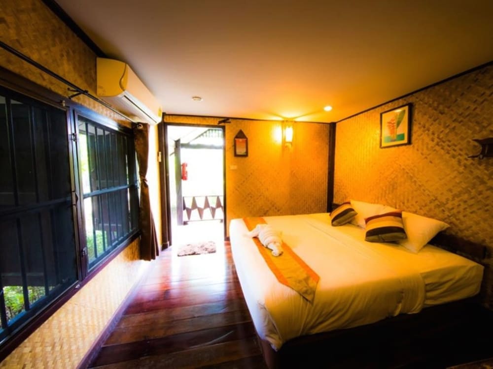 Tanita Lagoon Resort in Udon Thani, Thailand