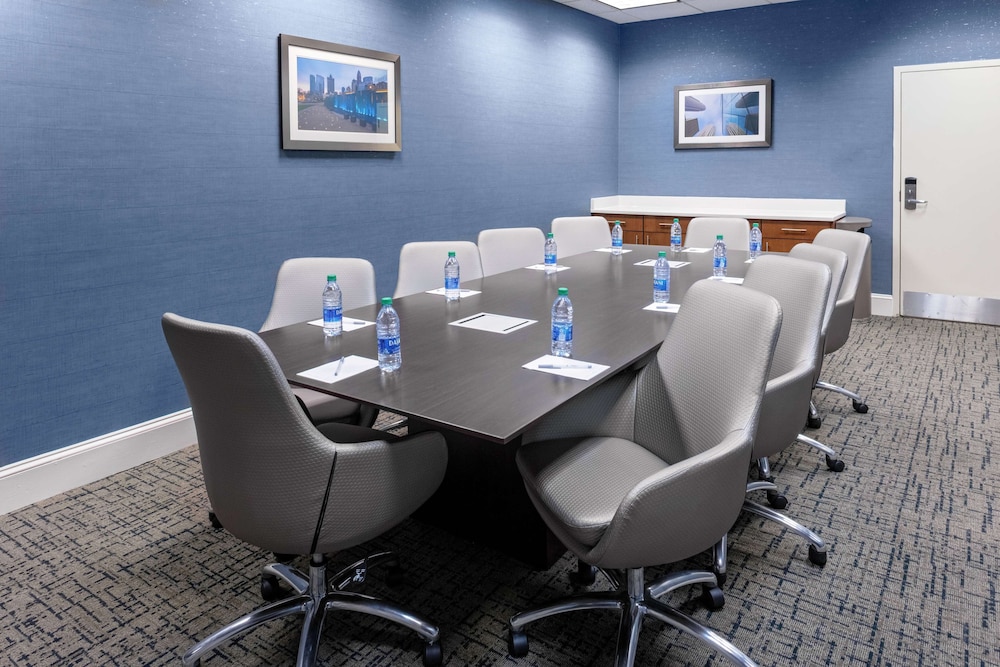 Hampton Inn & Suites Concord Charlotte - photo 34