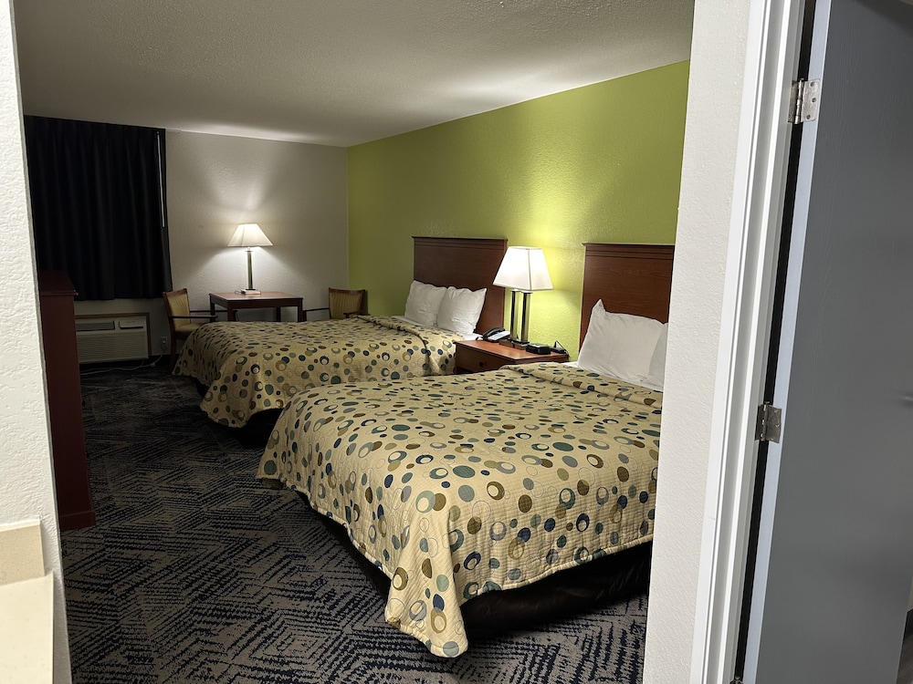 Baymont by Wyndham Omaha SW - photo 11