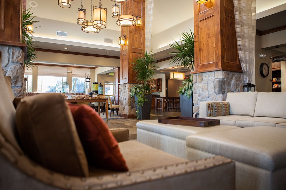 Hilton Garden Inn Boise Eagle - photo 11