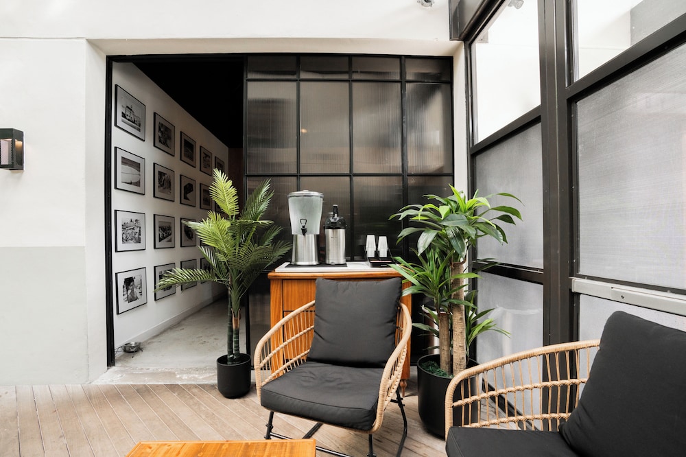 Urbanica The Fifth - photo 5