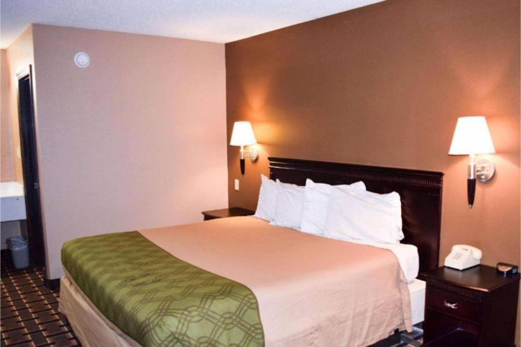 Oyo Hotel Richburg Sc I 77 - photo 11