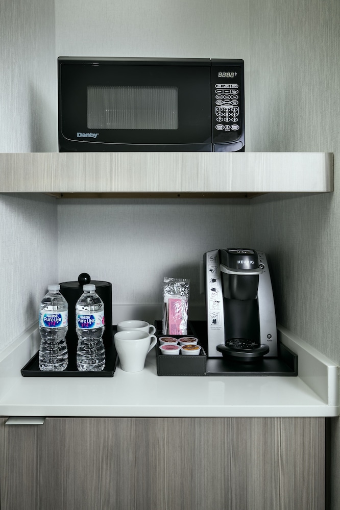 Hilton Garden Inn Seattle Bellevue Downtown WA - photo 6